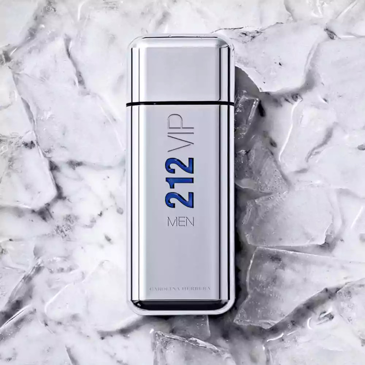 ادکلن کارولینا هررا 212 VIP (وی آی پی ) عطر و اسانس