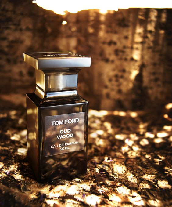 ادکلن تام فورد عود وود عطر و اسانس - Tom Ford Oud Wood